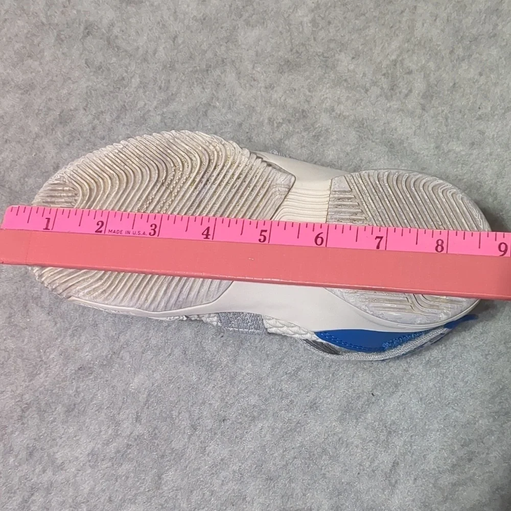 Nike lebron soldier